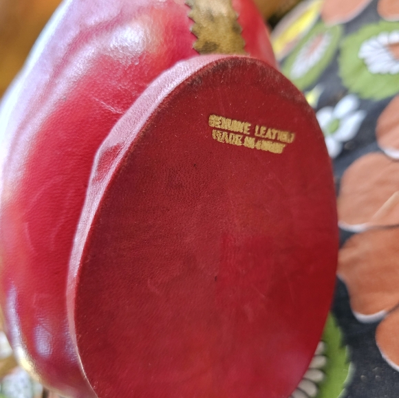 Vintage Italian Leather Rooster Decanter - Picture 5 of 6